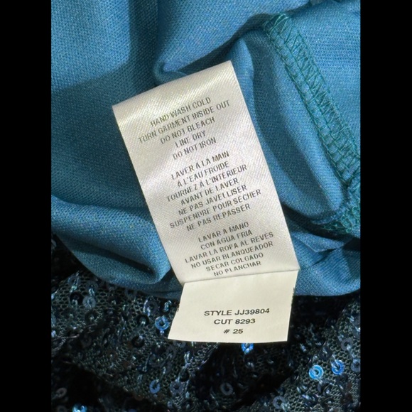 NWT Julia Jordan Sequin Mock Neck Sheath Dress Size 4 Teal - Picture 3 of 7